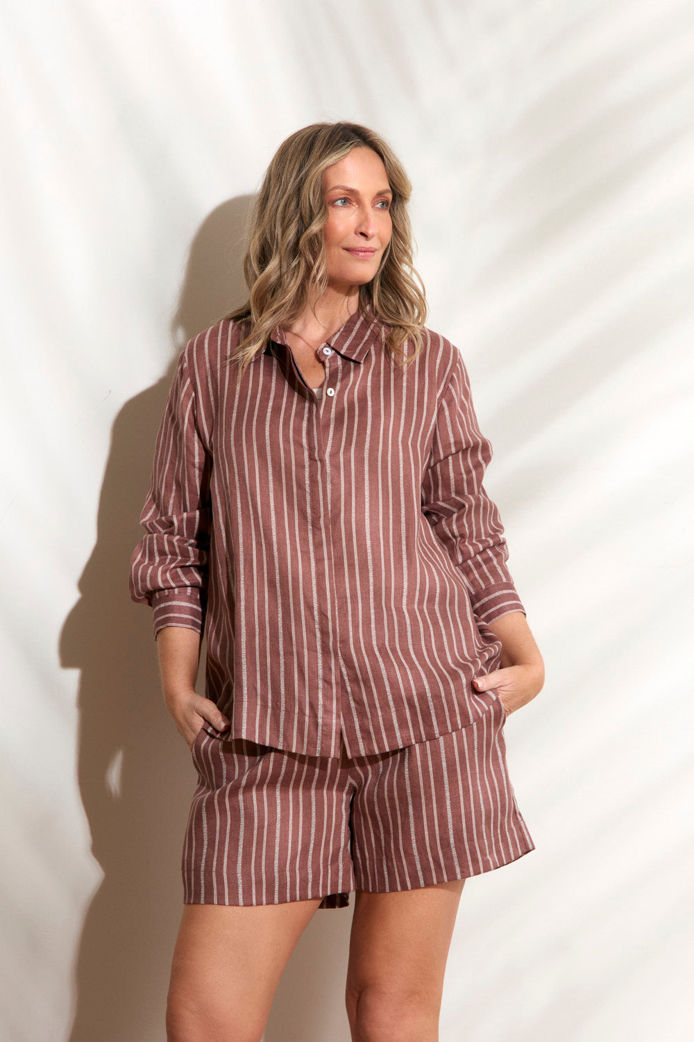 Oversized Linen Boyfriend Shirt in Nutmeg