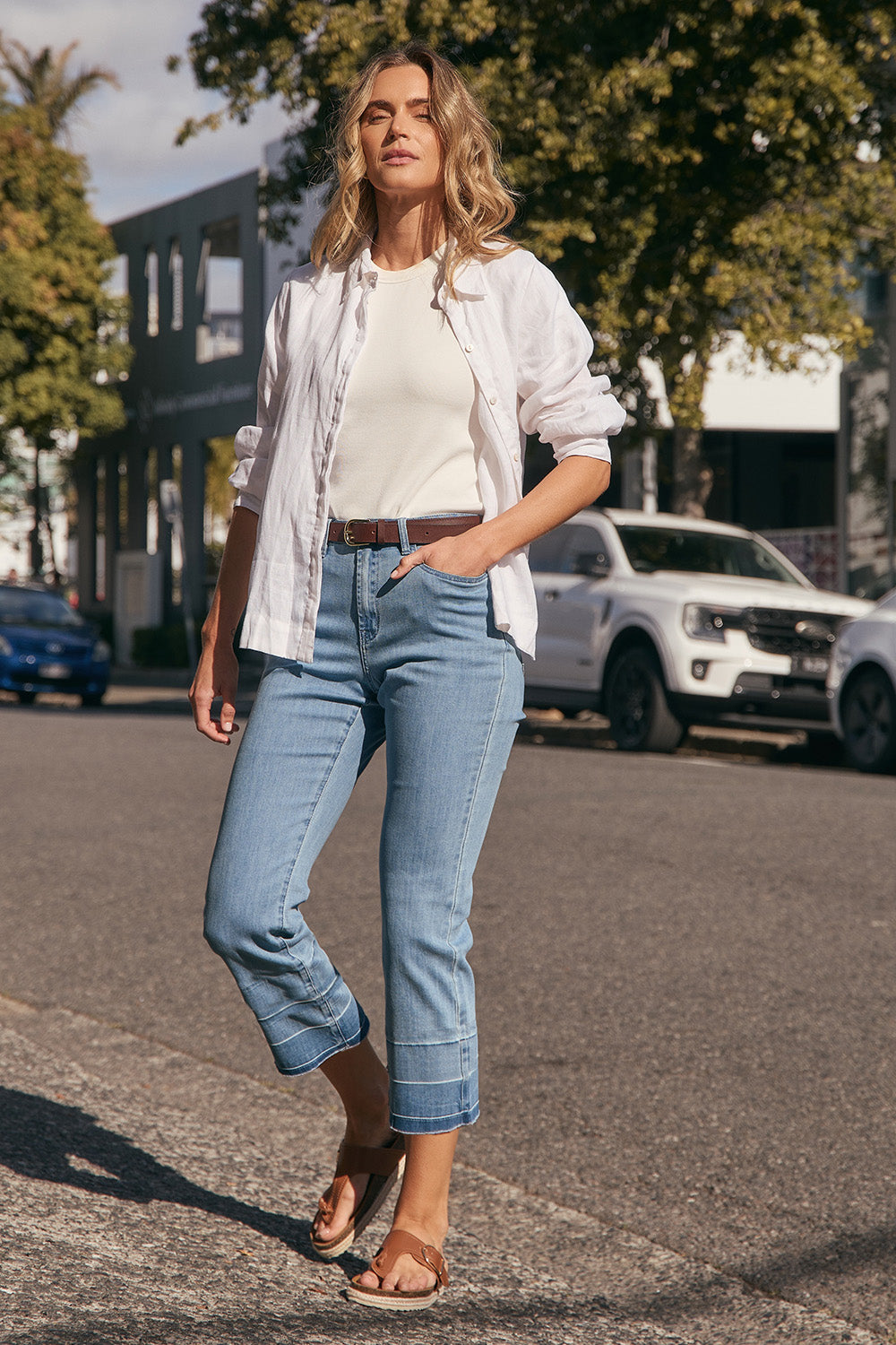 Adrift Denim Cropped Straight Leg Jeans in Light Wash