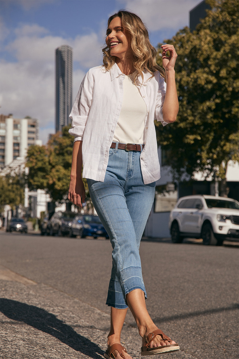 Adrift Denim Cropped Straight Leg Jeans in Light Wash