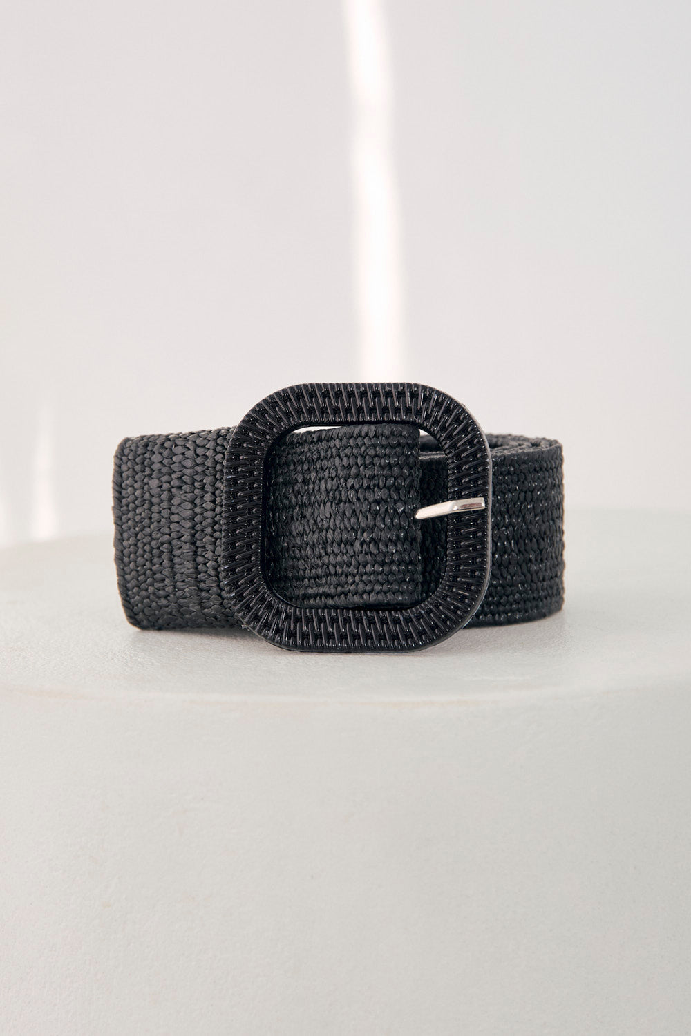 Adrift Wide Stretch Belt in Black Raffia