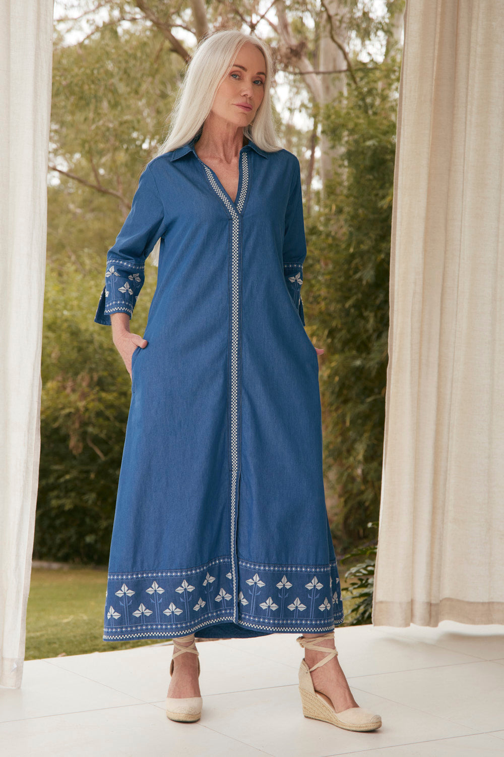 Anna Chambray Dress in Quebec