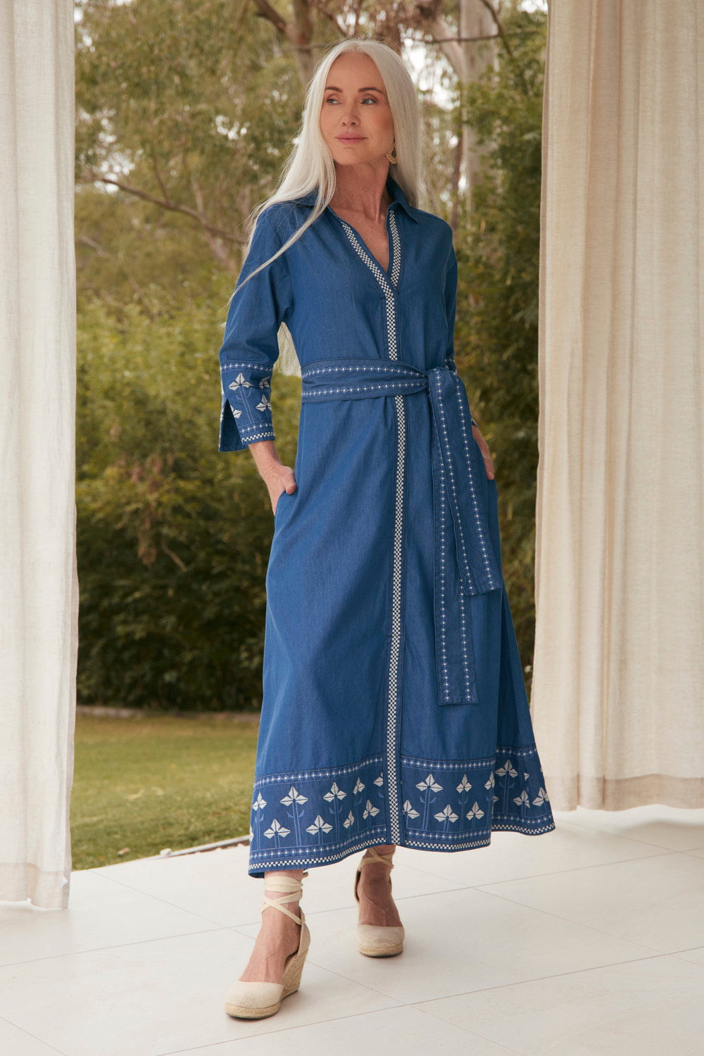 Anna Chambray Dress in Quebec