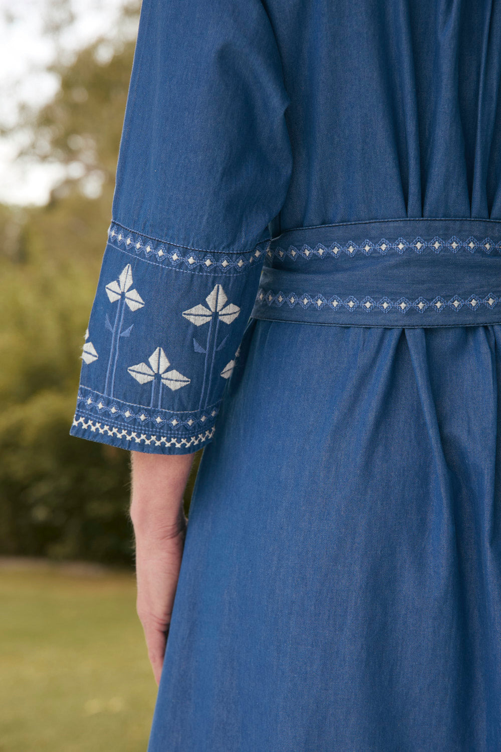 Anna Chambray Dress in Quebec