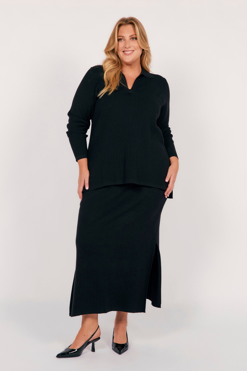 Collared Knitted Top in Black