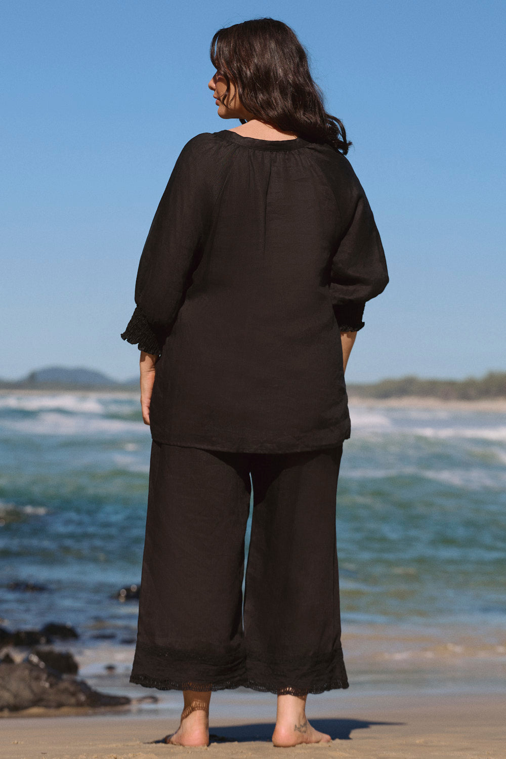 Danny Linen Blouse in Lace Black