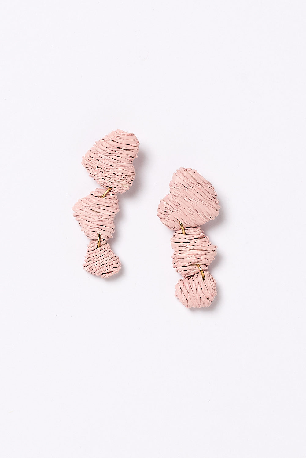 Graduating Heart Drop Earrings in Light Pink