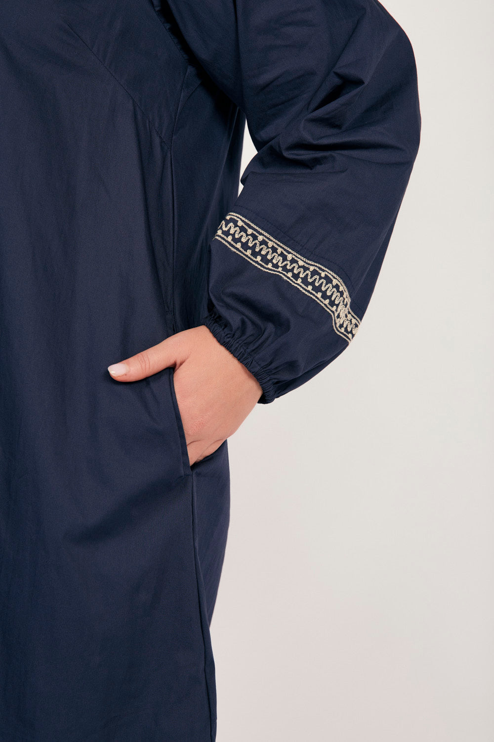 Hazel Poplin Embroidered Dress in Palm Cove