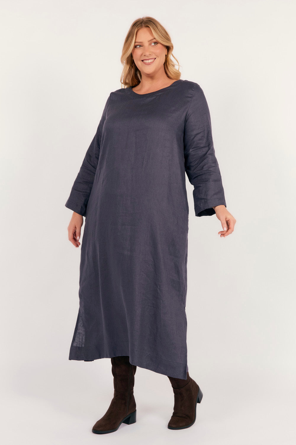 Jarla Linen Midi Dress in Charcoal