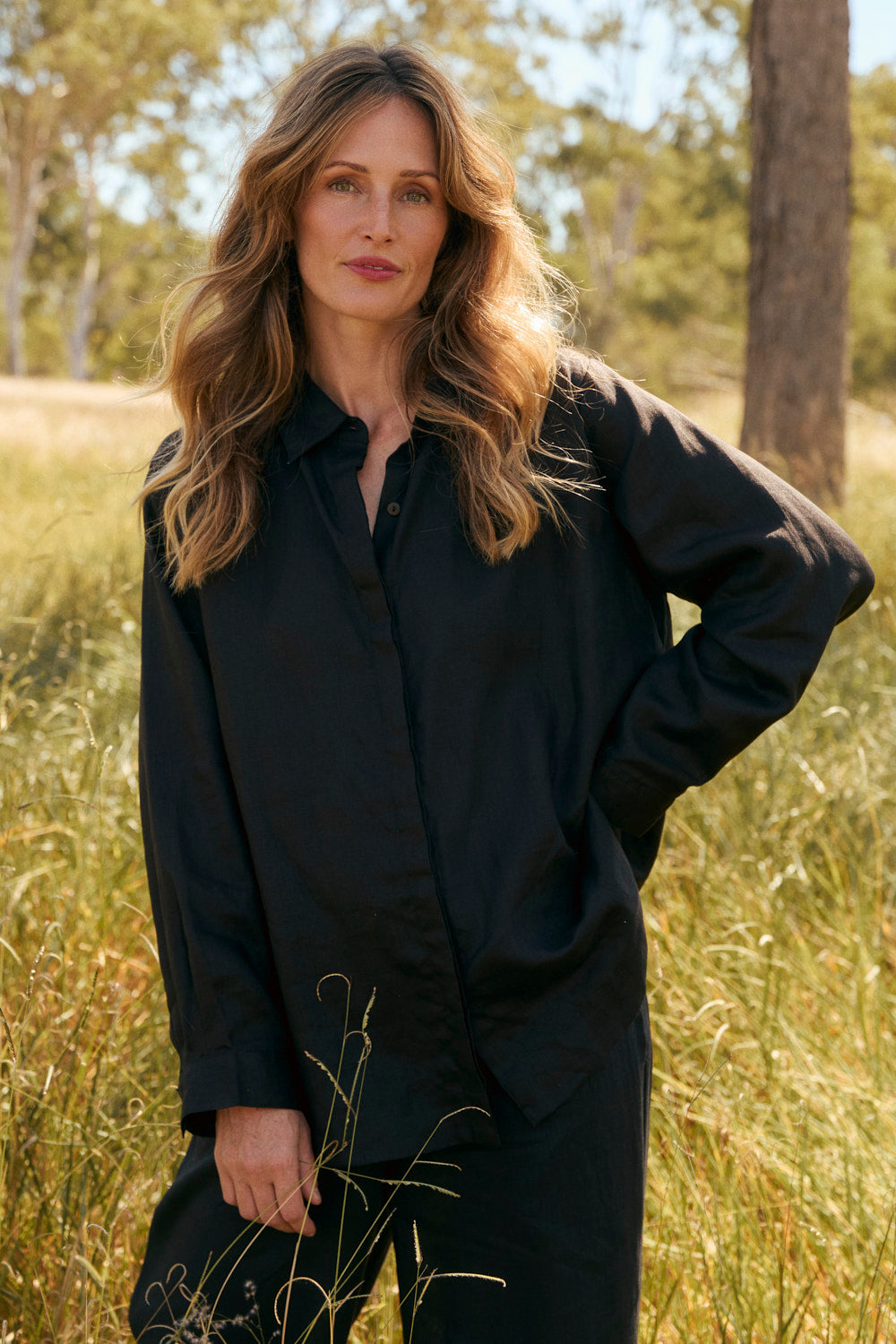 Oversized Linen Boyfriend Shirt in Black
