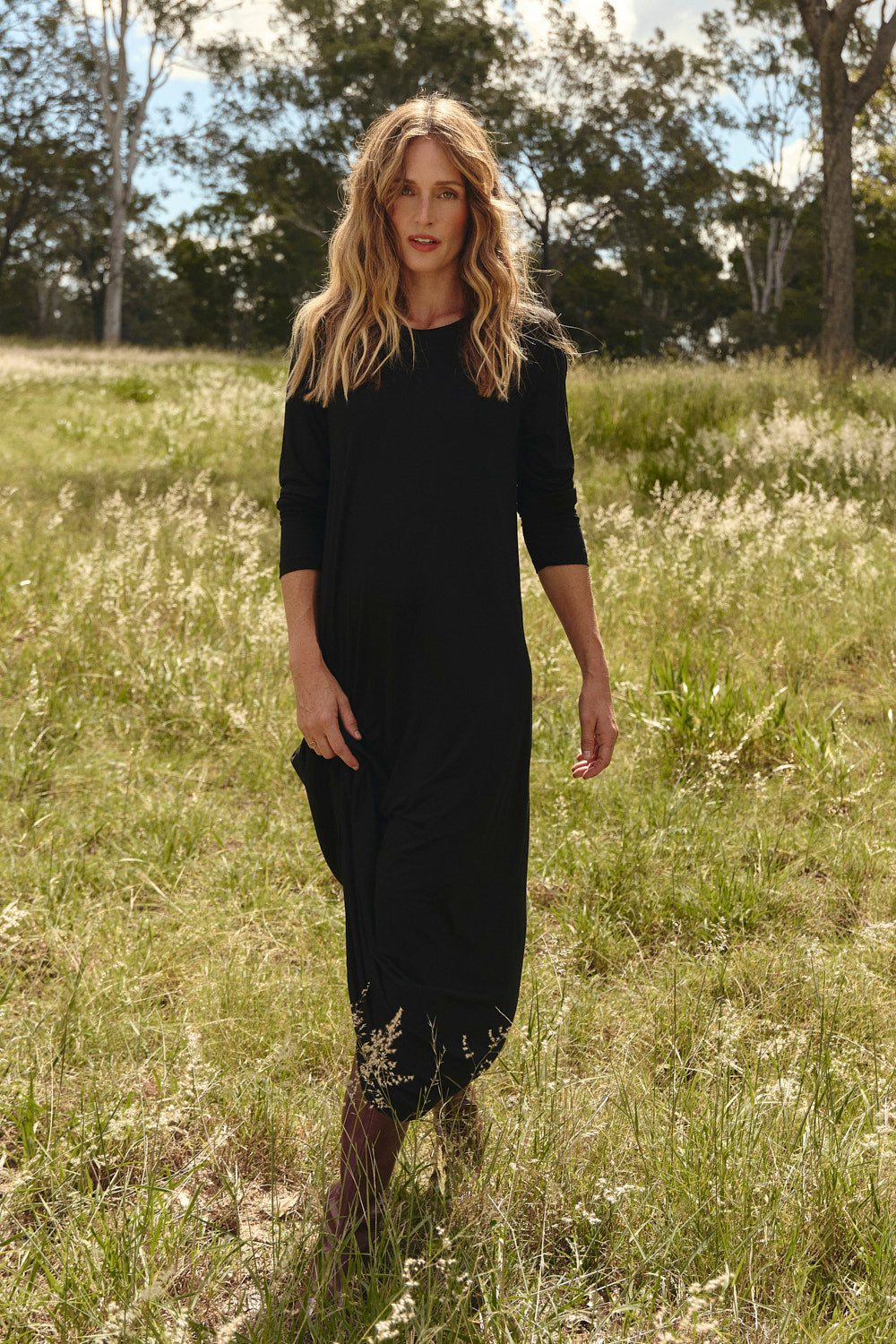 Long Sleeve Swing Dress in Black, Midi Dress - Adrift Clothing
