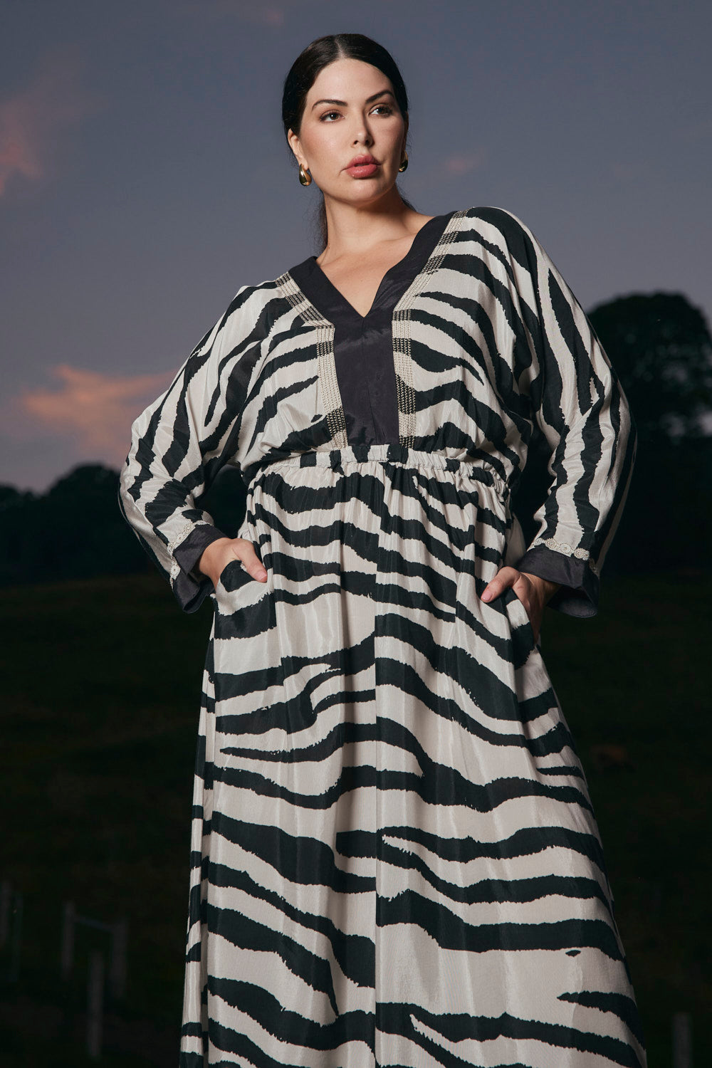 Mo Embroidered Kimono Dress in Bengal