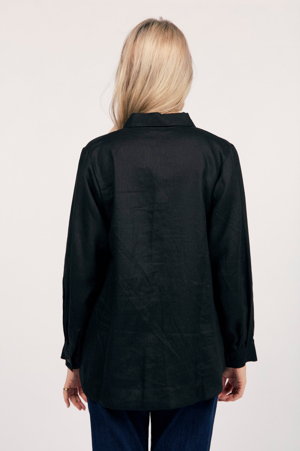 Oversized Linen Boyfriend Shirt 2.0 in Black