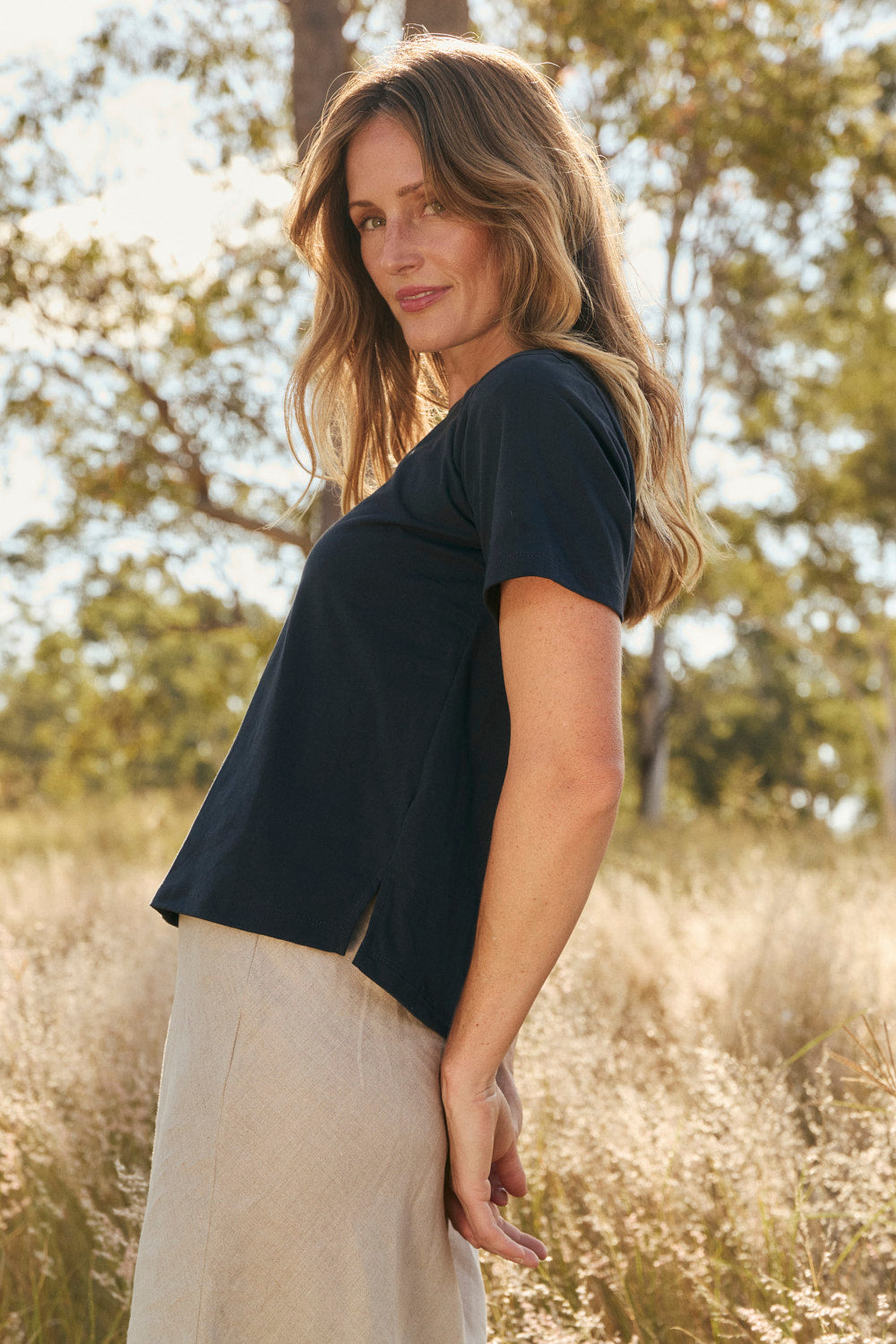 Round Neck Classic T-Shirt in Navy