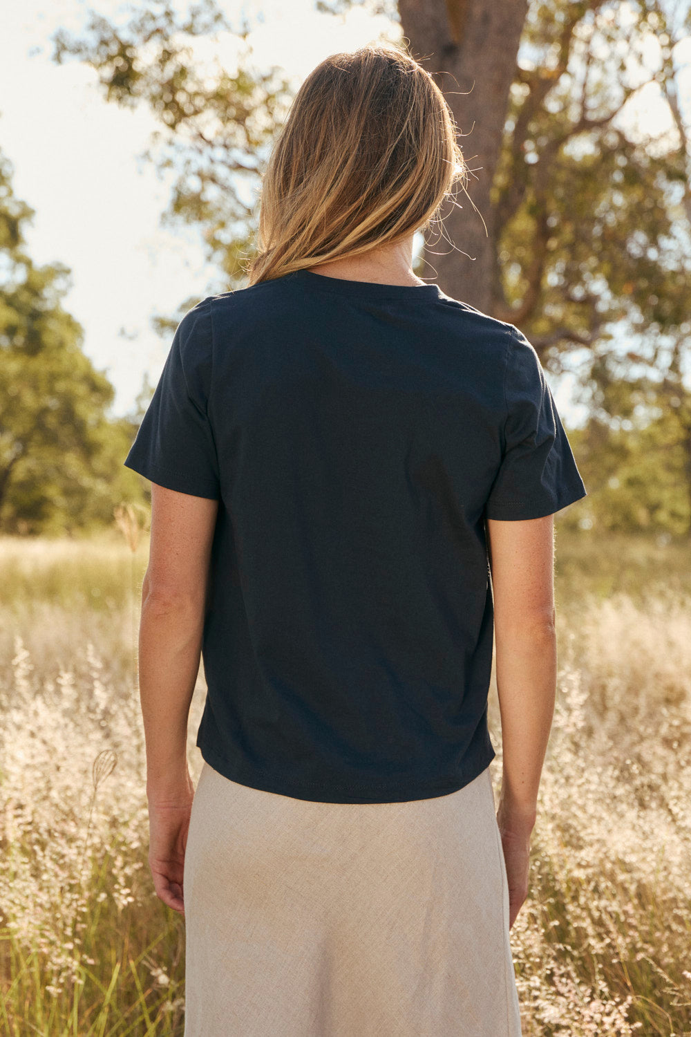 Round Neck Classic T-Shirt in Navy