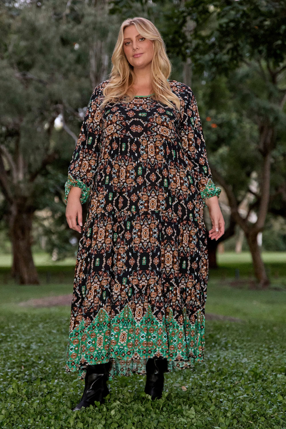 Sabre Long Sleeve Dress in Indah