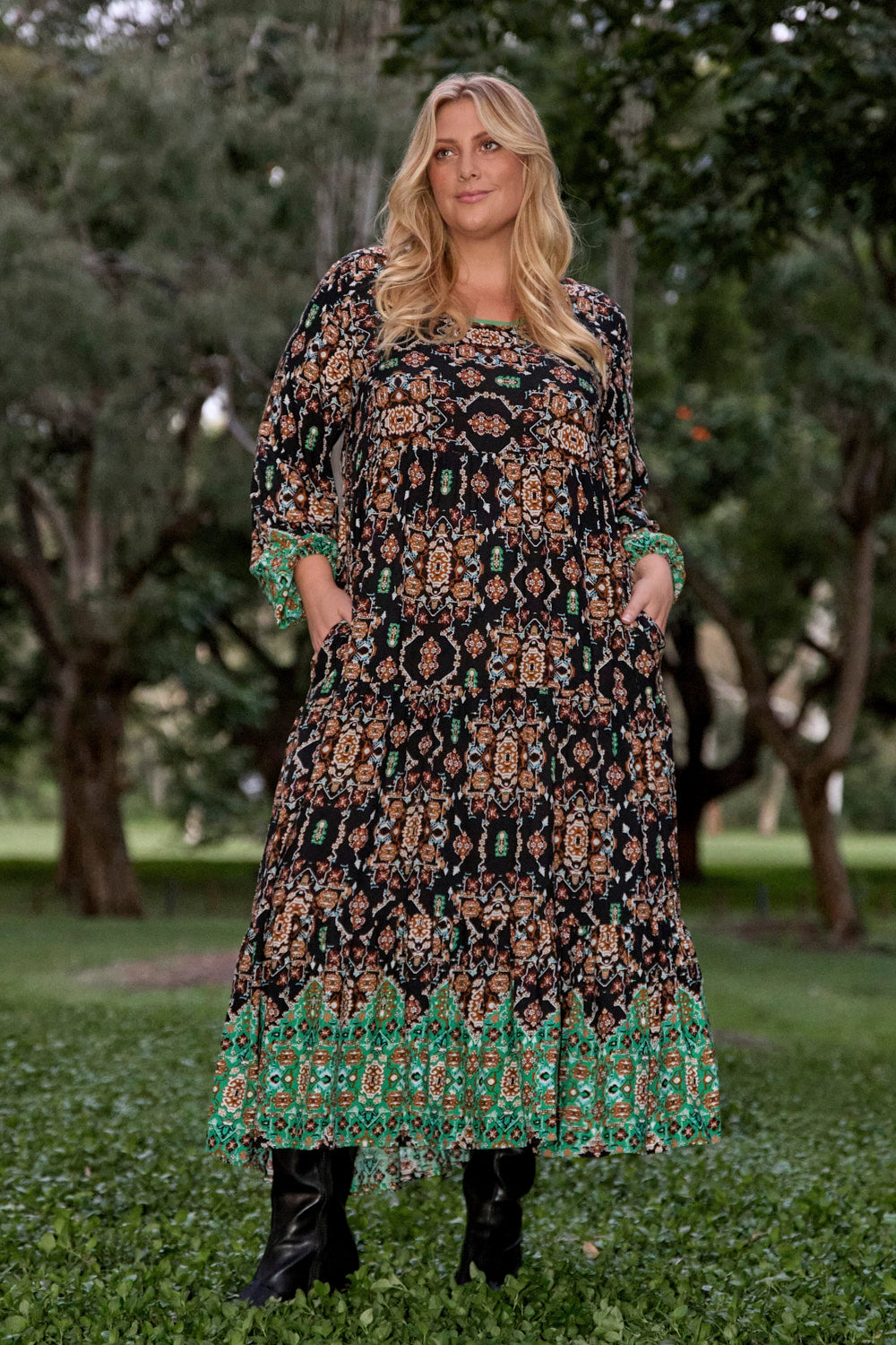 Sabre Long Sleeve Dress in Indah