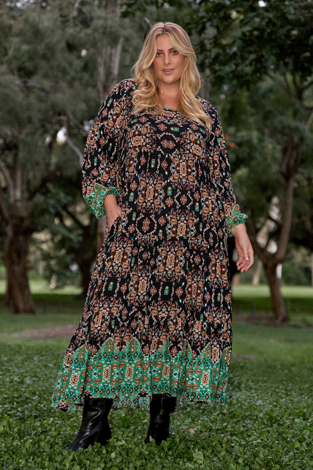 Sabre Long Sleeve Dress in Indah