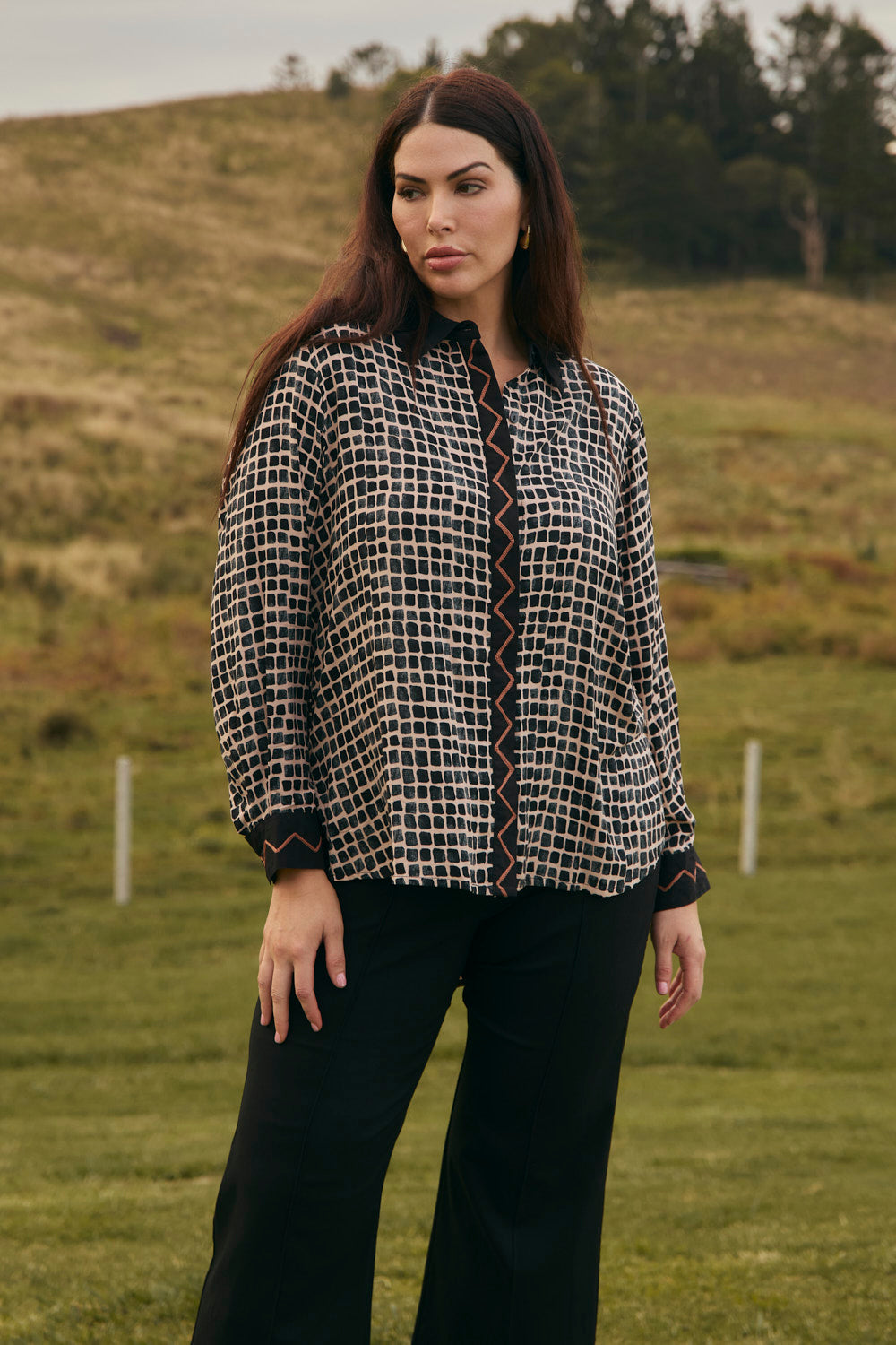 Sam Shirt in Urban Rhythm