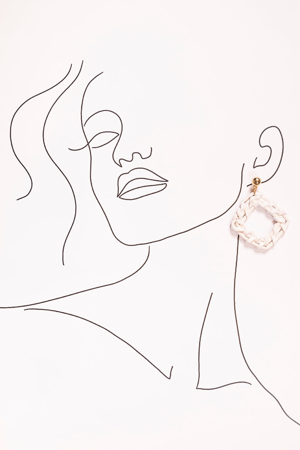 Square Raffia Earrings in White