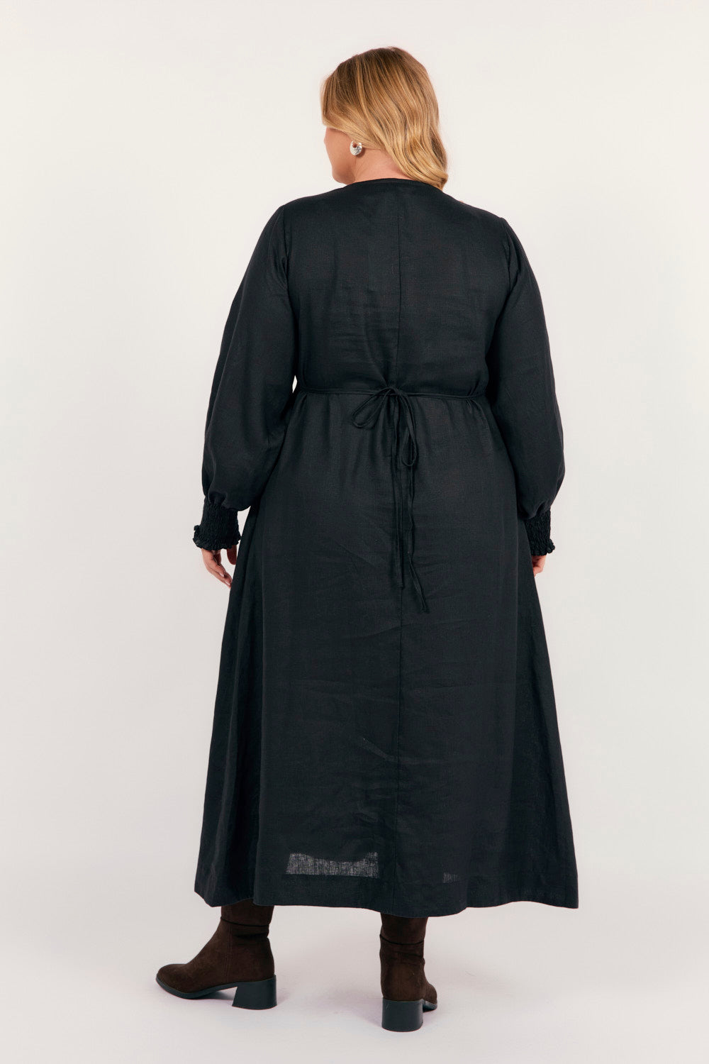 Tamara Long Sleeve Linen Dress in Black