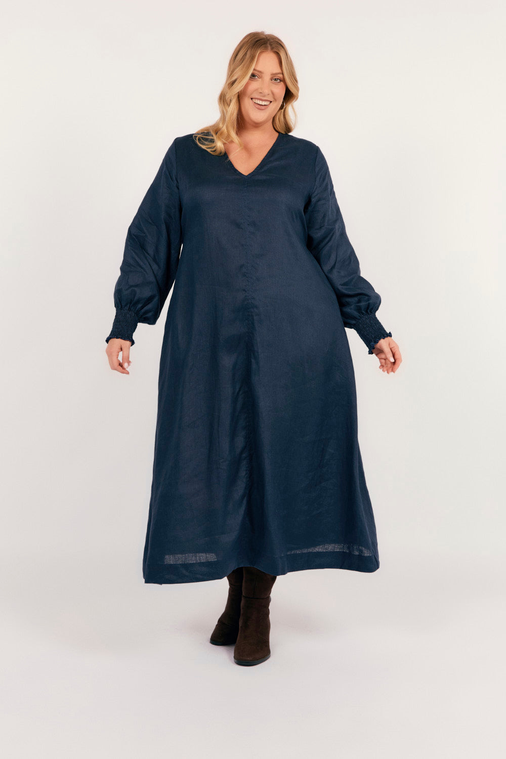 Tamara Long Sleeve Linen Dress in Navy