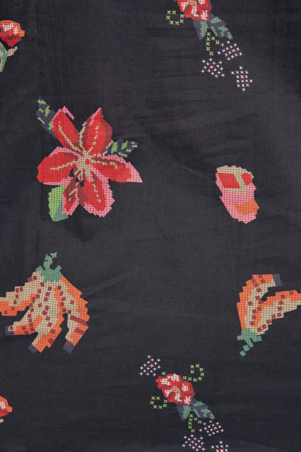 Robin Peasant Top in Tapestry Blooms Navy