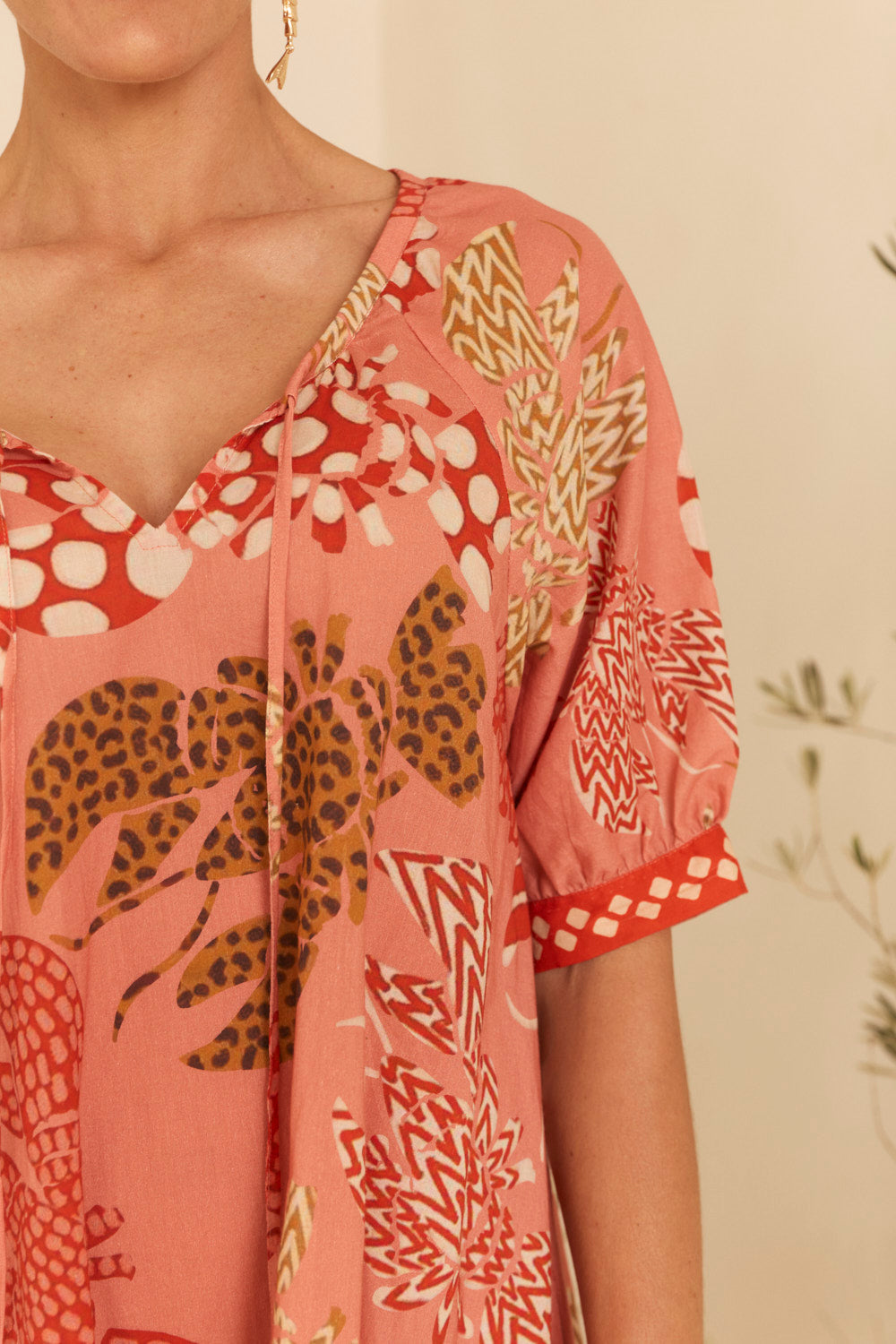 Via Short Billow Dress in Rock Lobster