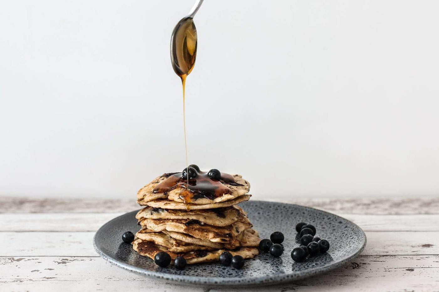 Adrift Kitchen: Blueberry Pancakes