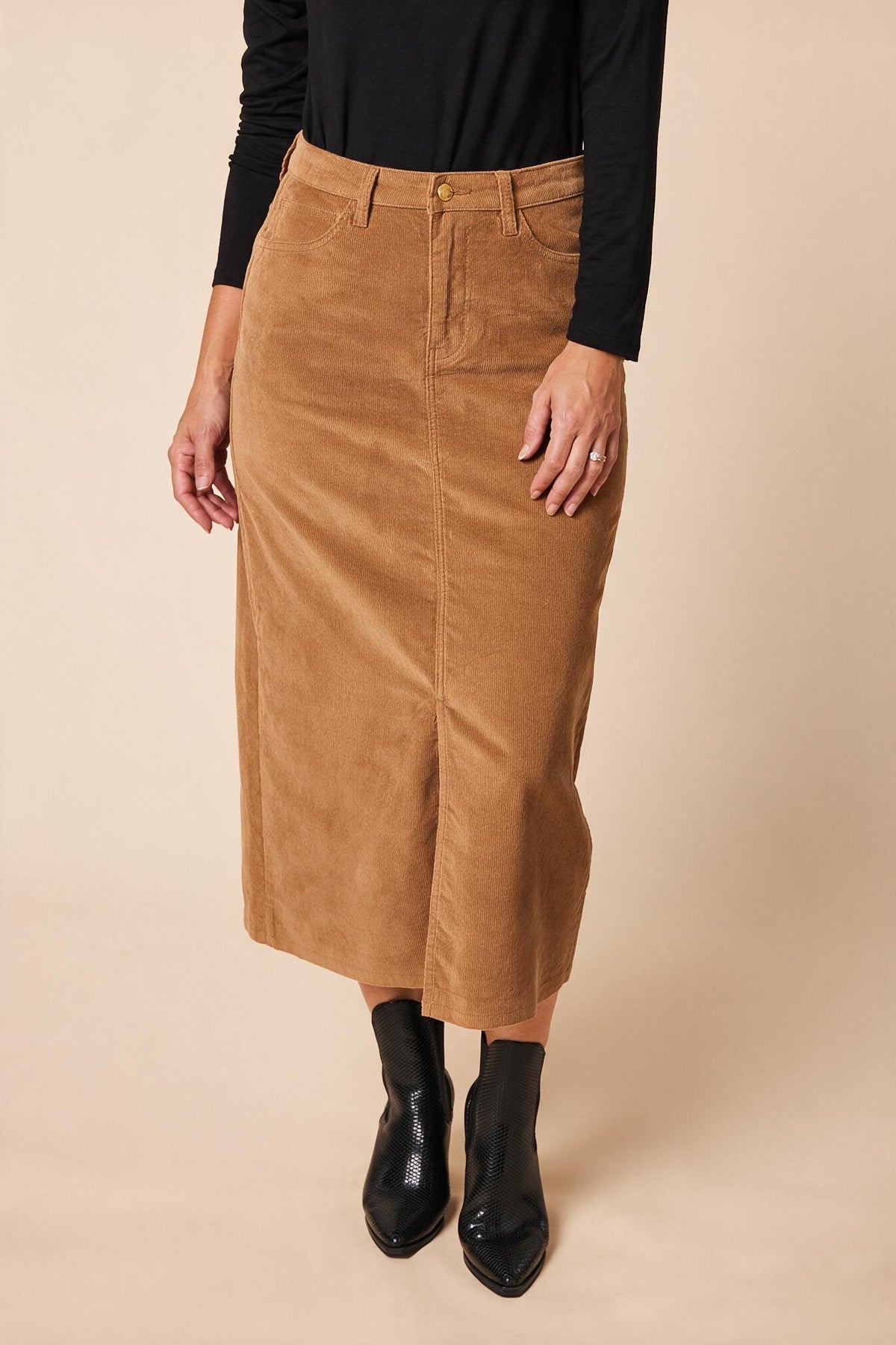 Adrift Split Skirt in Camel