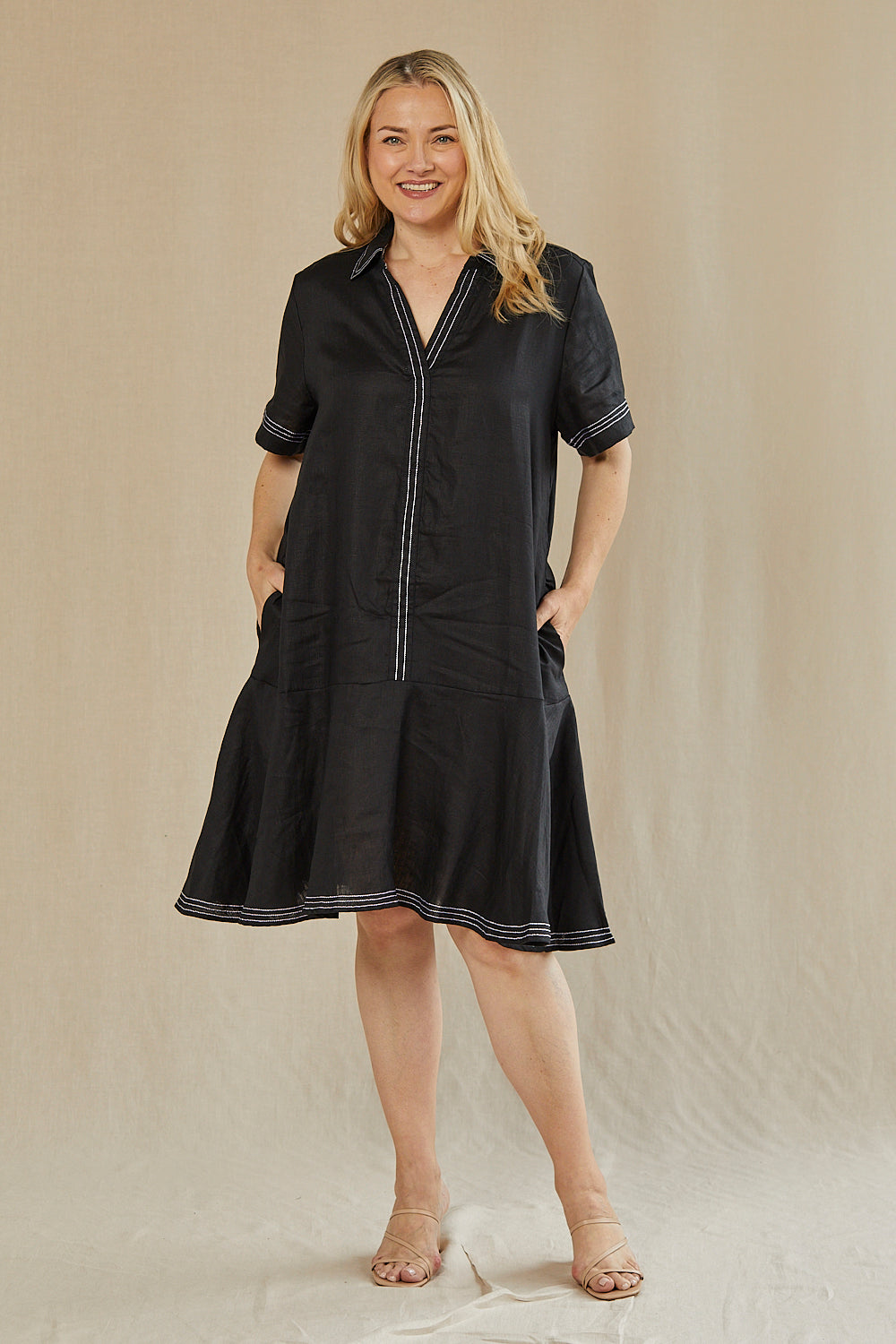 Anna Collared Linen Dress in Blackberry