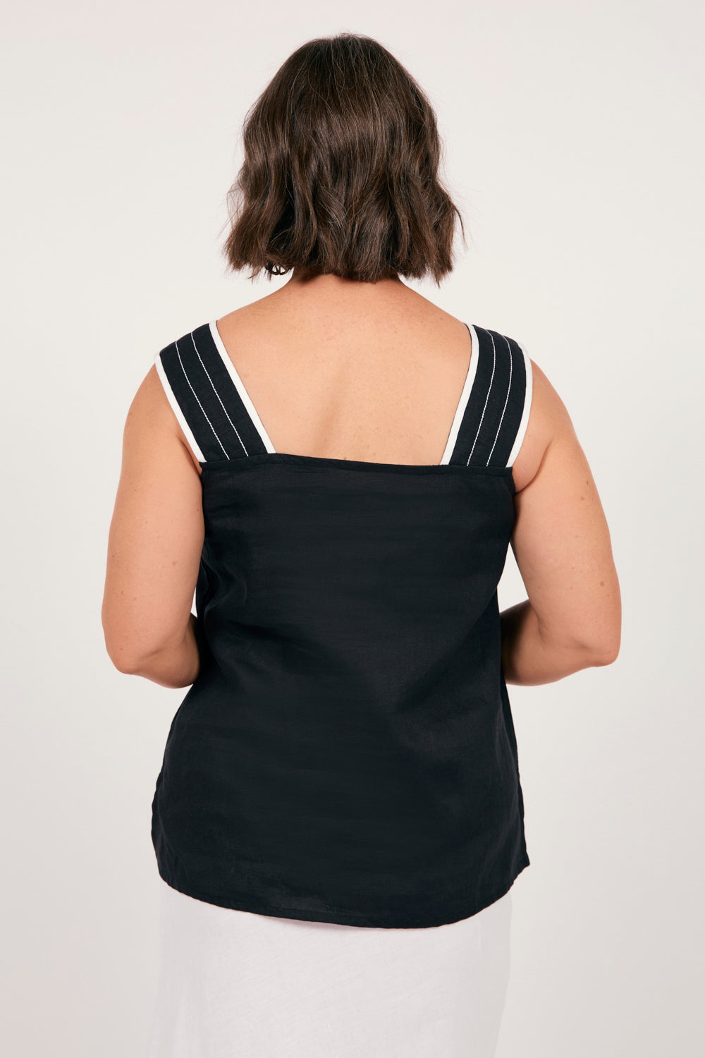 Bec Linen Top in Black with White Stitching