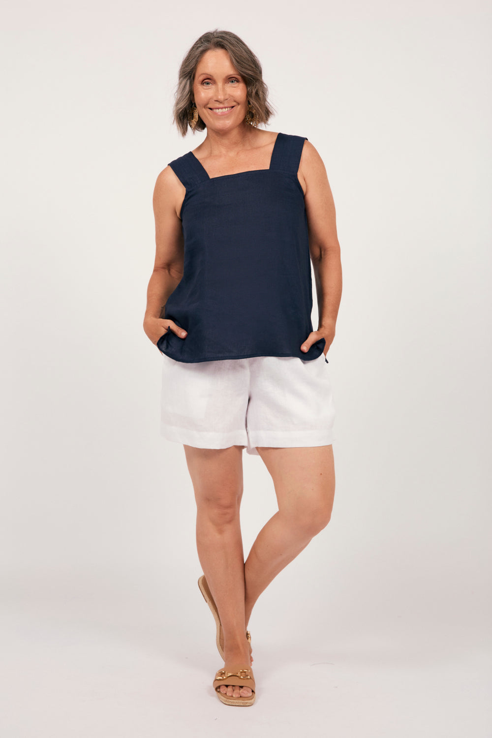 Bec Linen Top in Navy