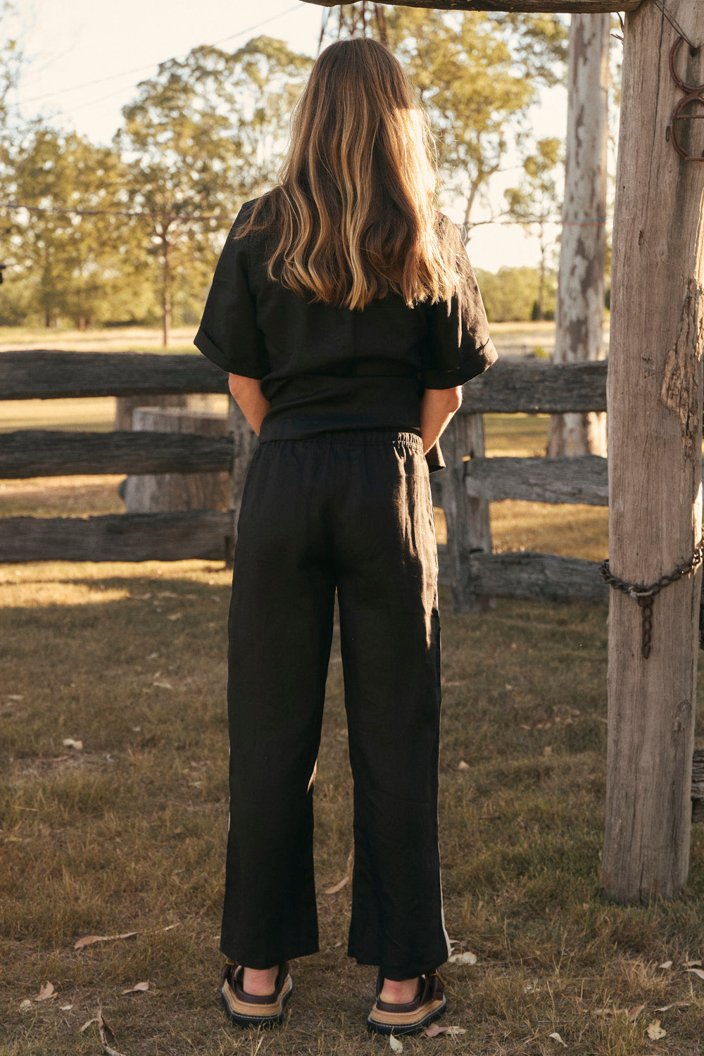 Breezy Linen Relaxed Pant in Black Splice