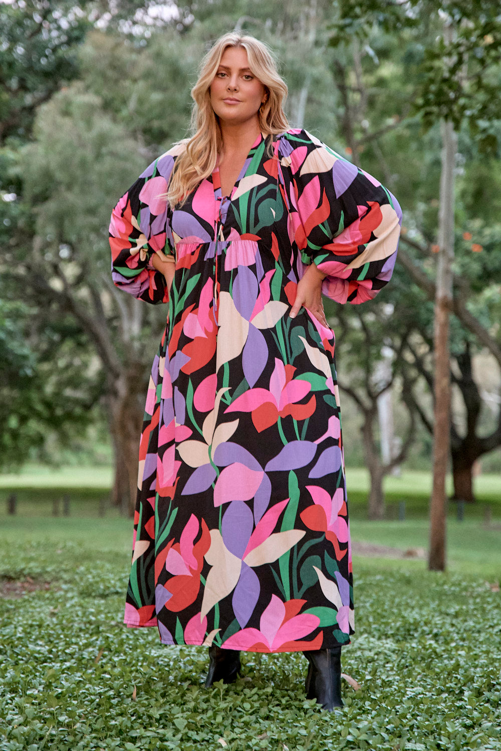 Cairo Long Sleeve Dress in Noir Petals
