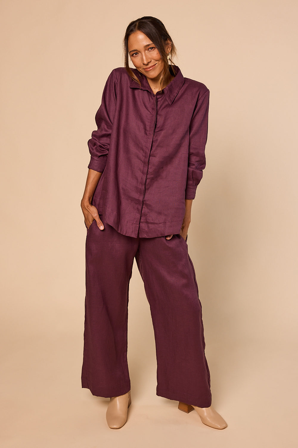 Camille Linen Wide Leg Pant in Plum