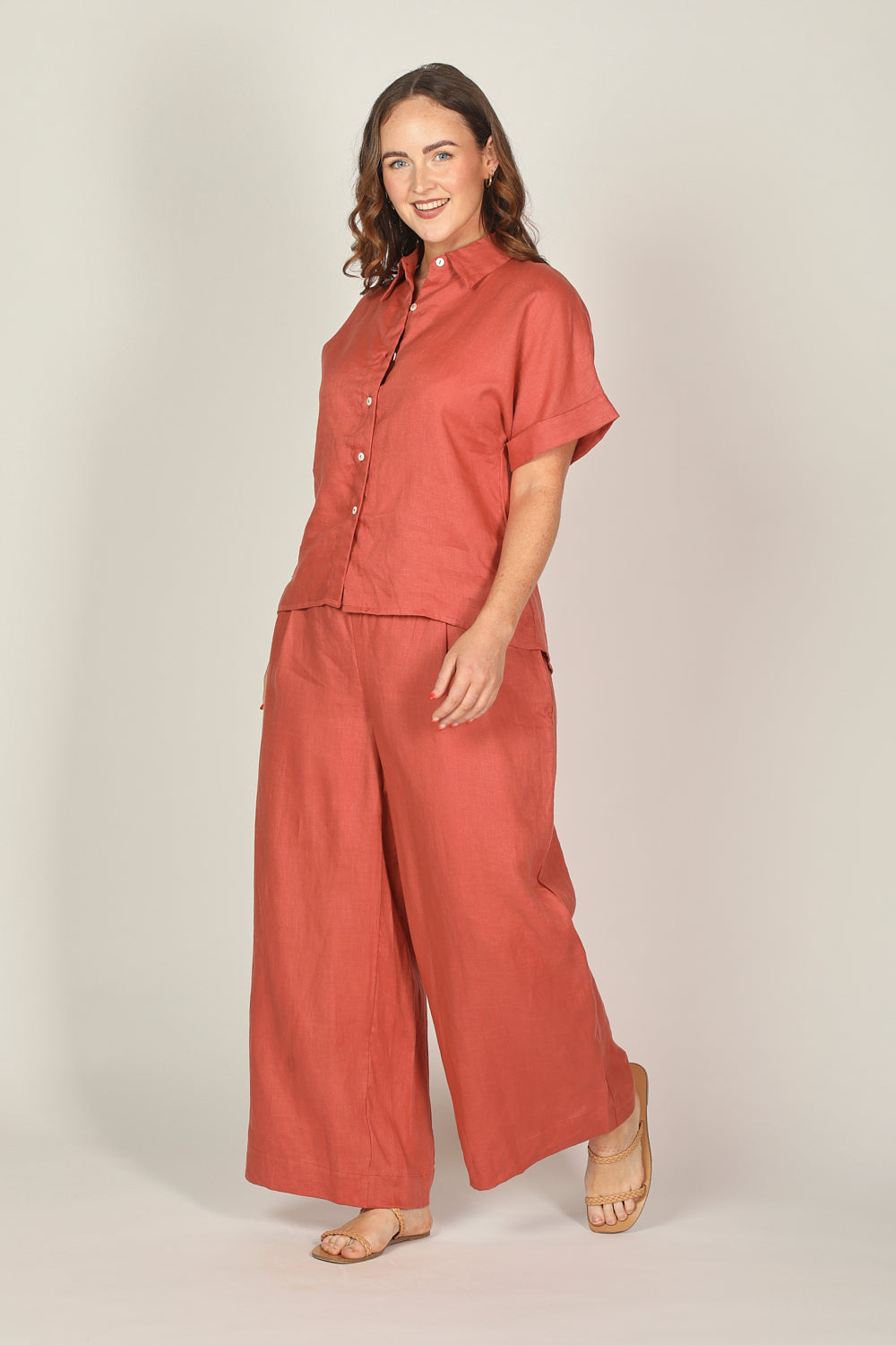 Carmen Linen Shirt in Desert Rose