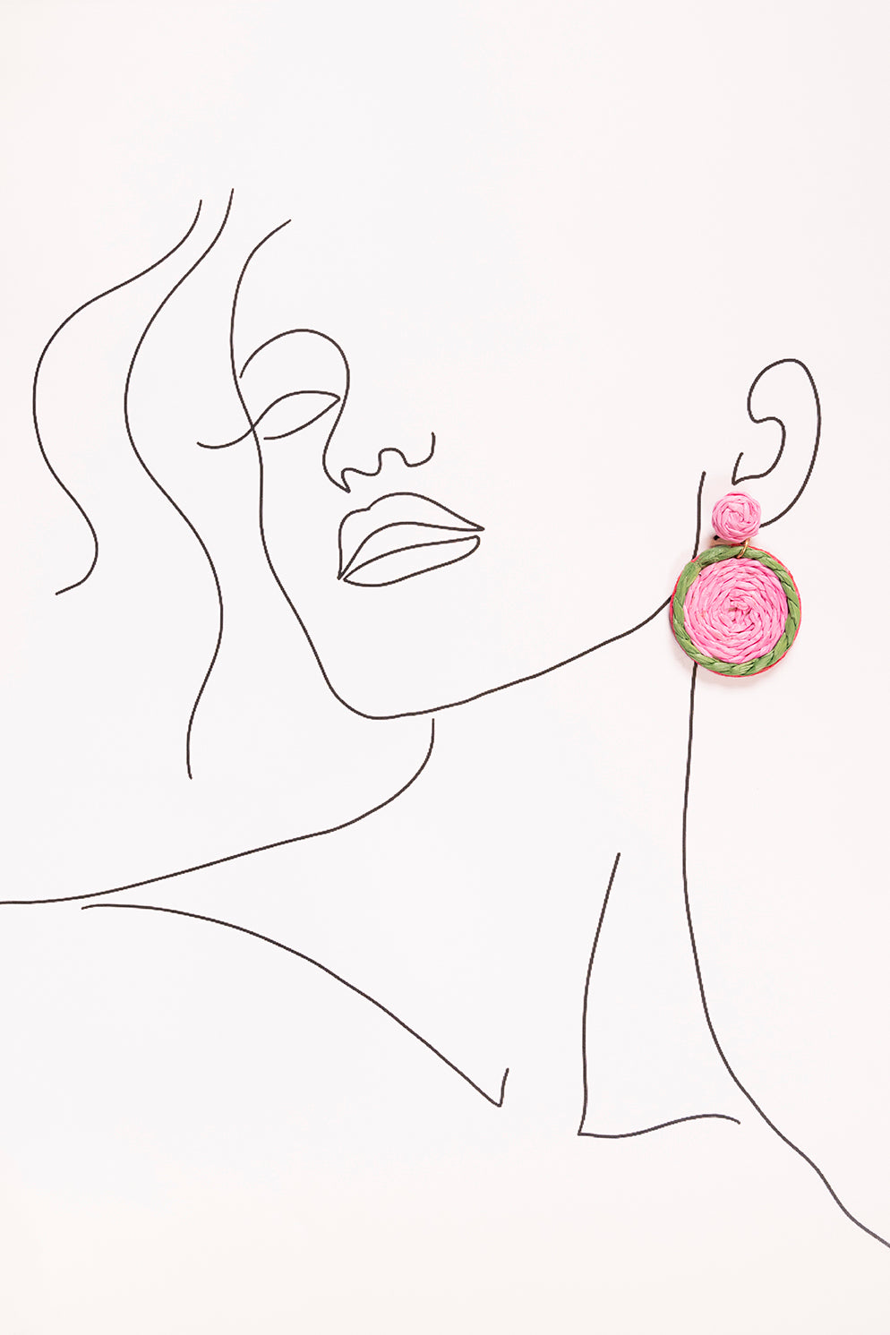 Contrast Outline Woven Earrings in Pink and Green