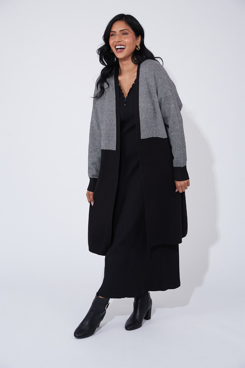 Cyprus One Size Cardigan in Kohl
