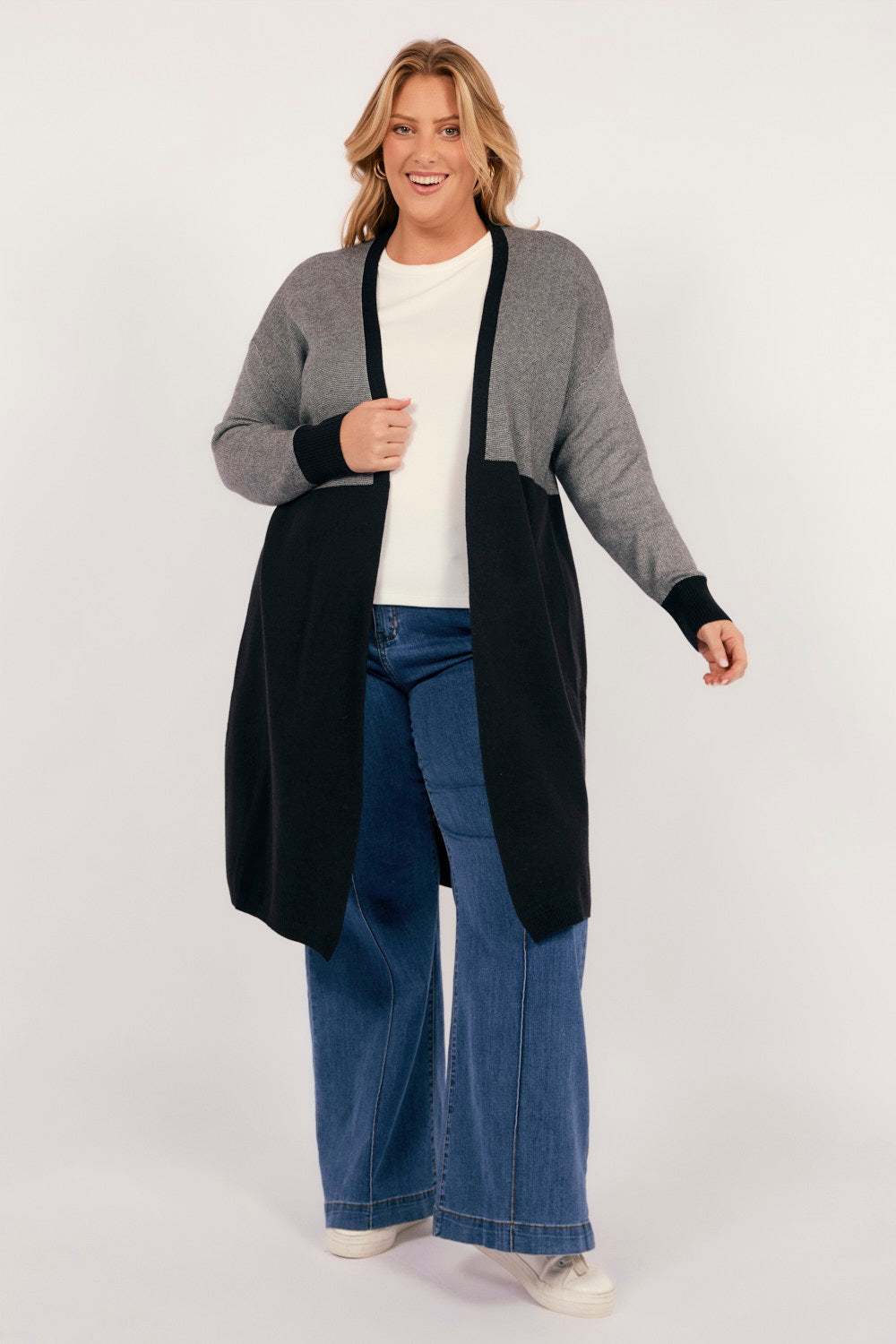 Cyprus One Size Cardigan in Kohl