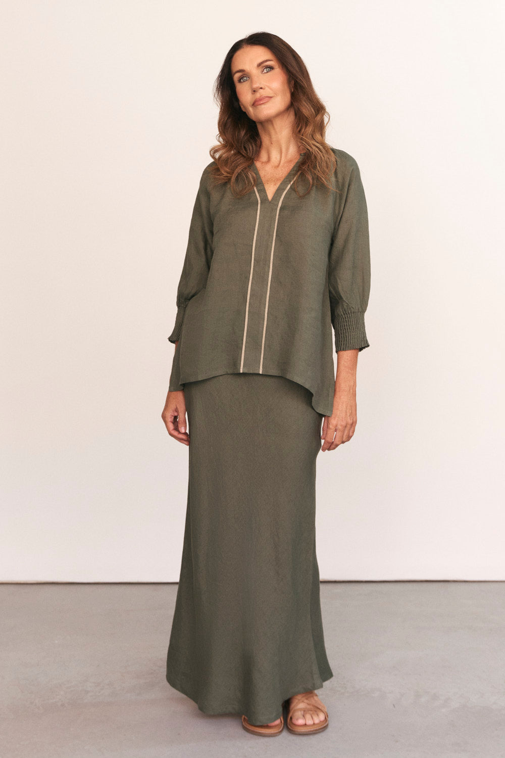 Danny Linen Blouse in Dusty Sage