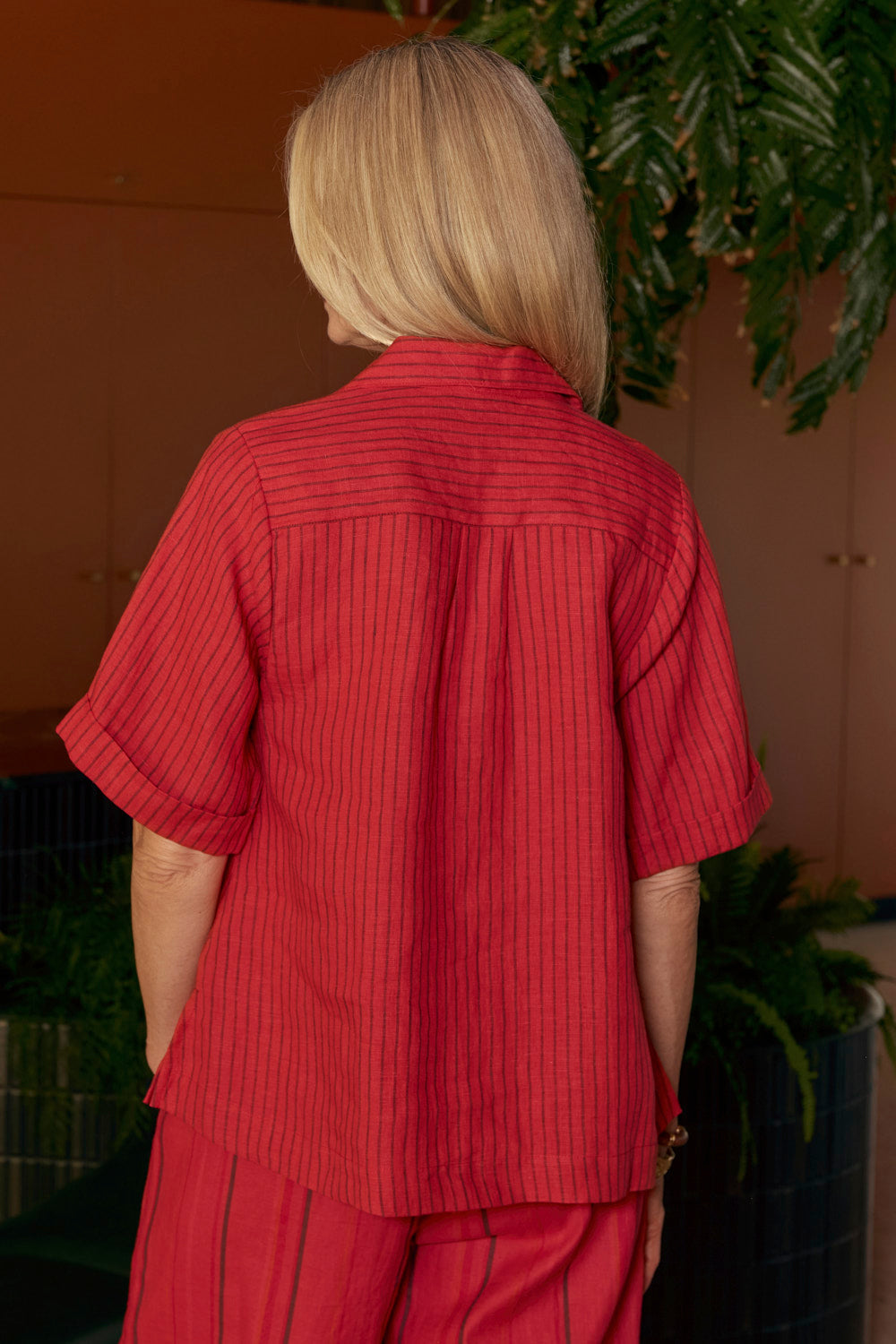 Ella Linen Collared Top in Very Berry, Shirt - Adrift Clothing
