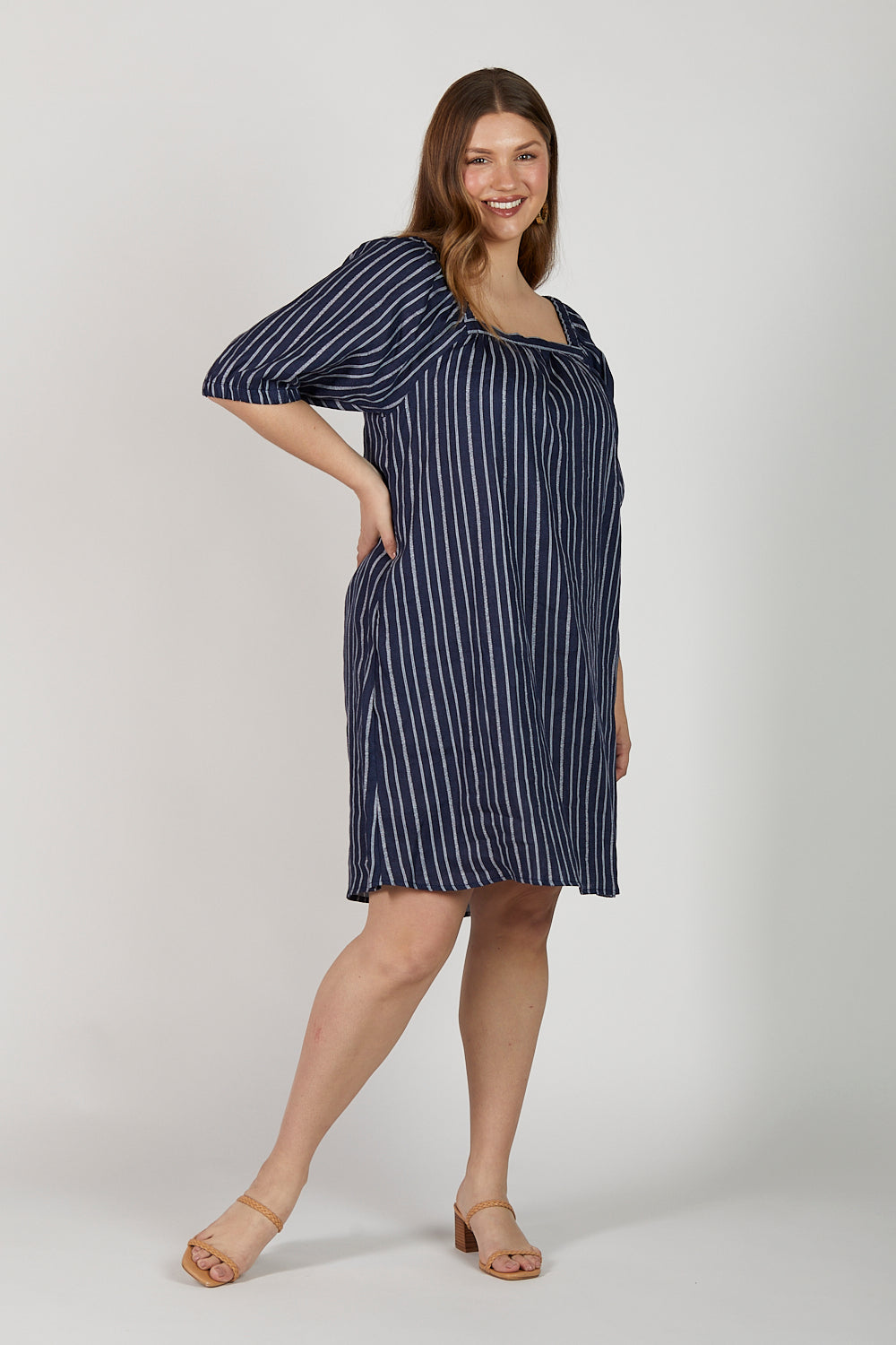 Elle Linen Short Dress in Boathouse