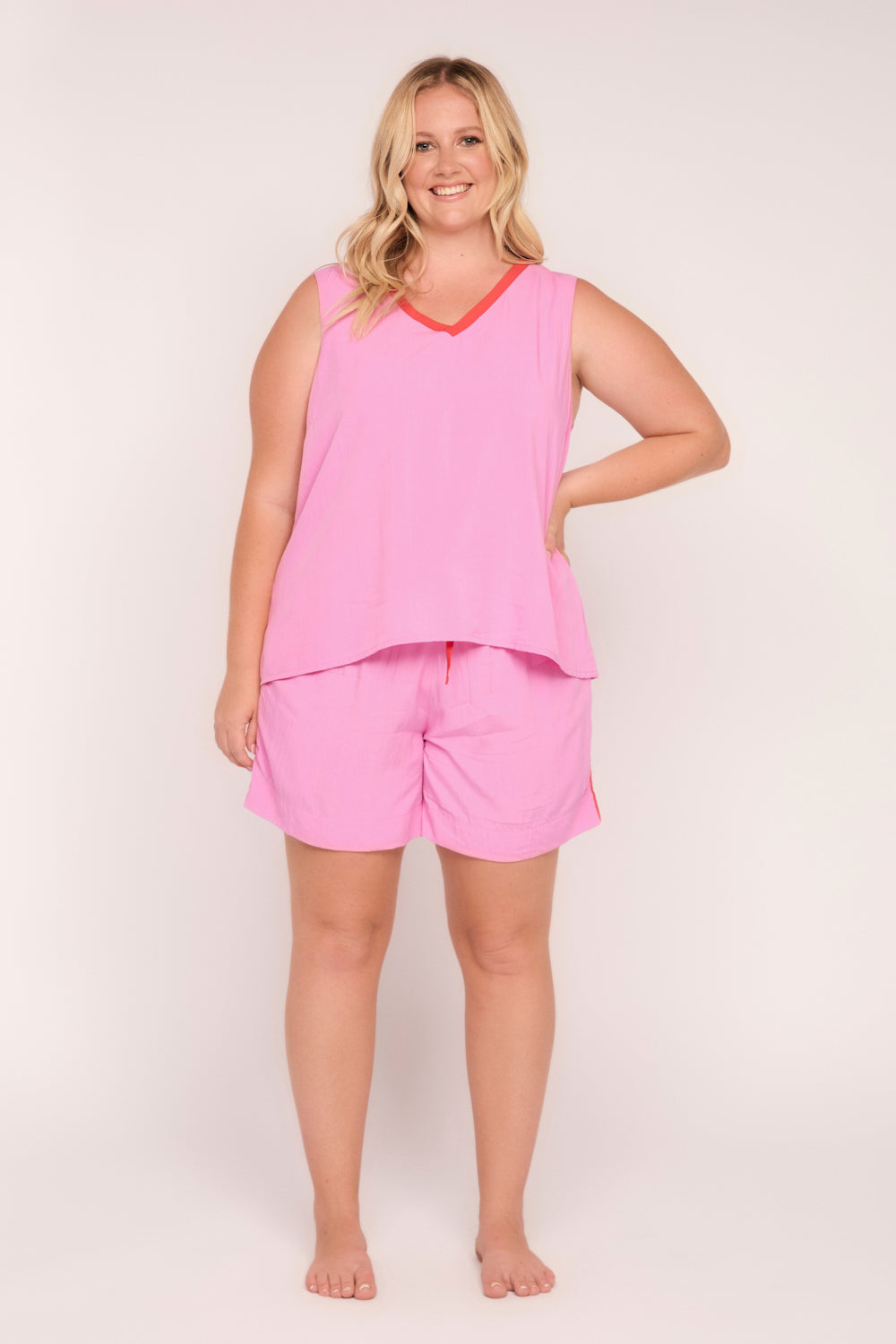 Breezy Relaxed Short in Blushing Berries