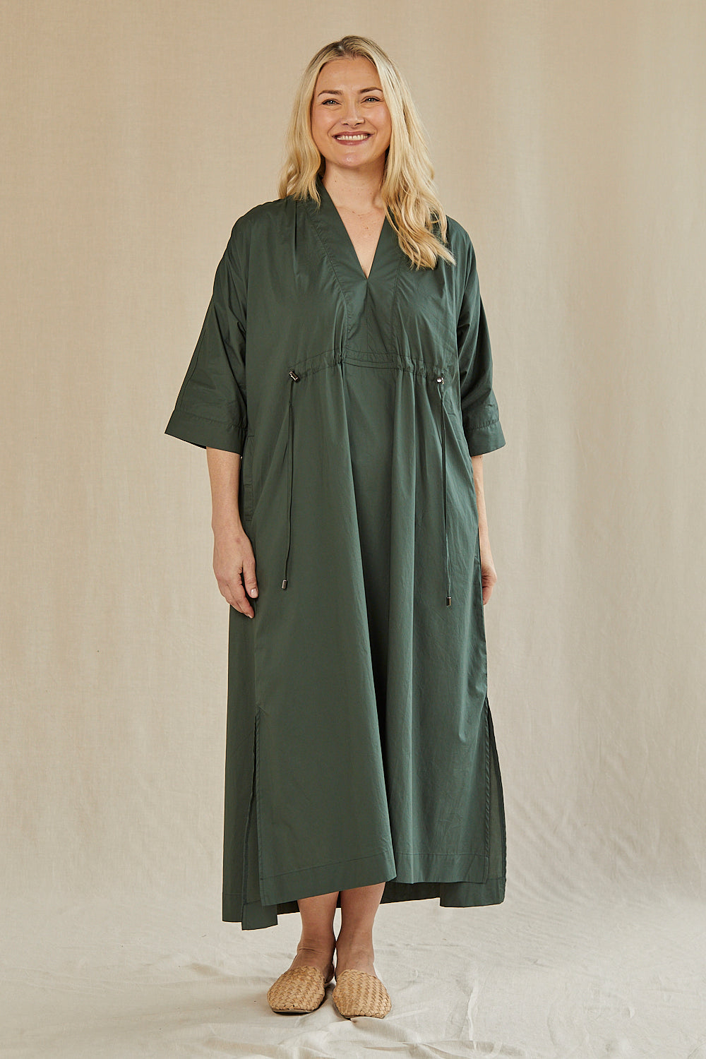 Finley Poplin Kaftan Dress in Bottle Green