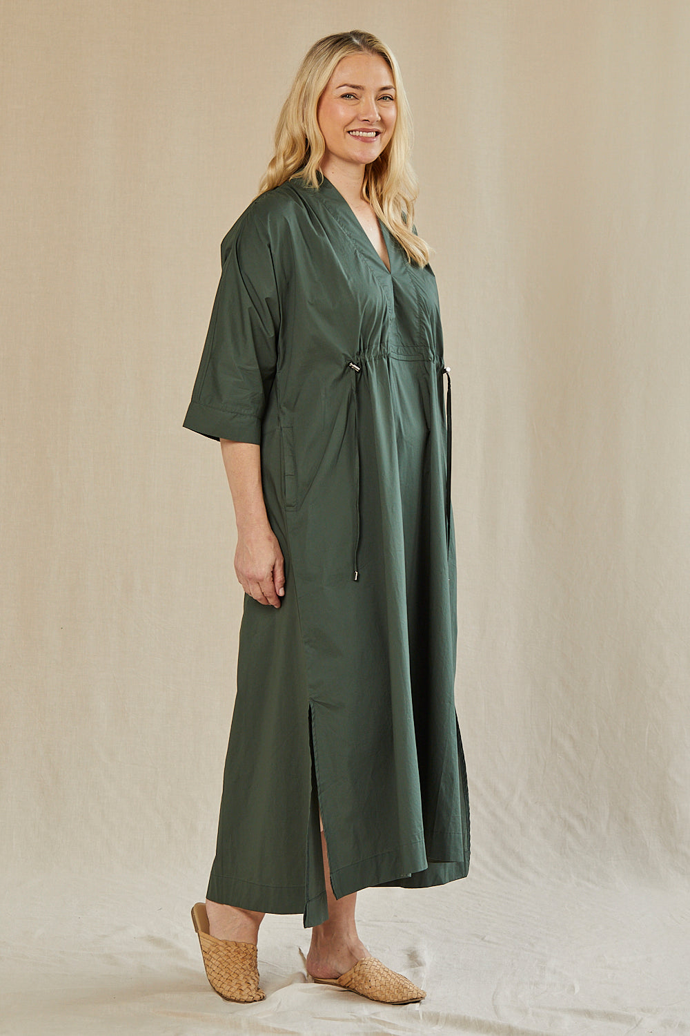 Finley Poplin Kaftan Dress in Bottle Green