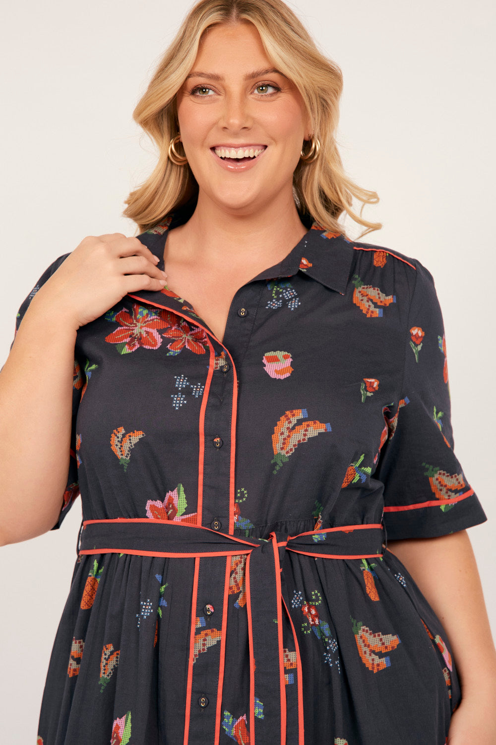 Ginette Maxi Dress in Tapestry Blooms Navy