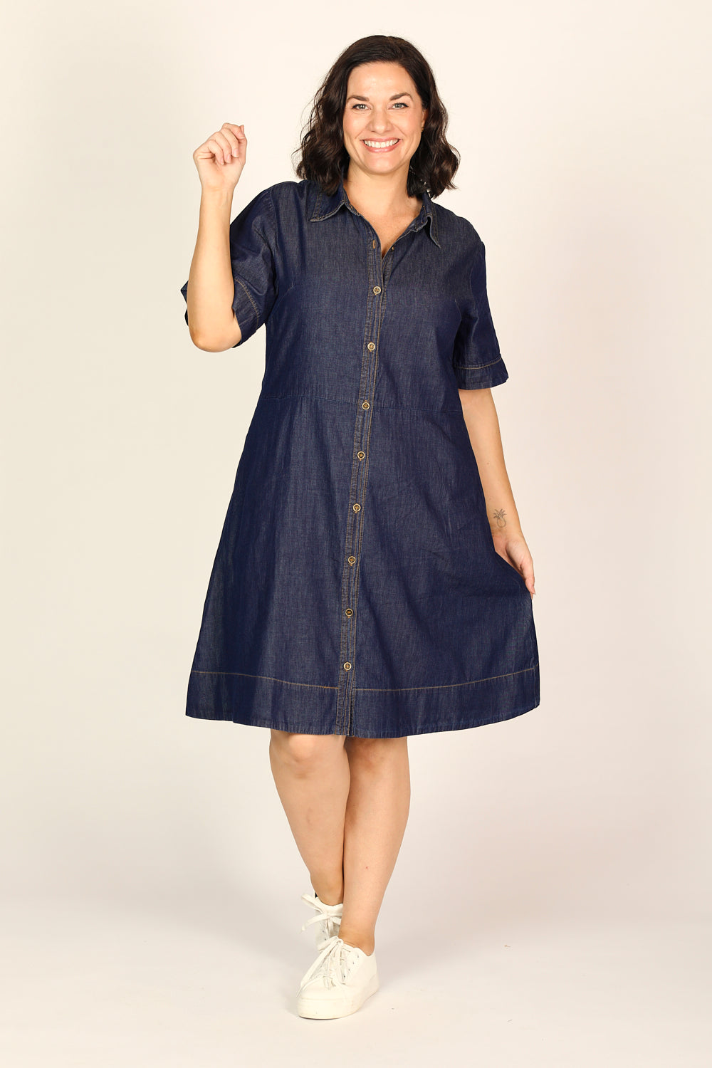 Gracie Chambray Short Dress in Dark Wash