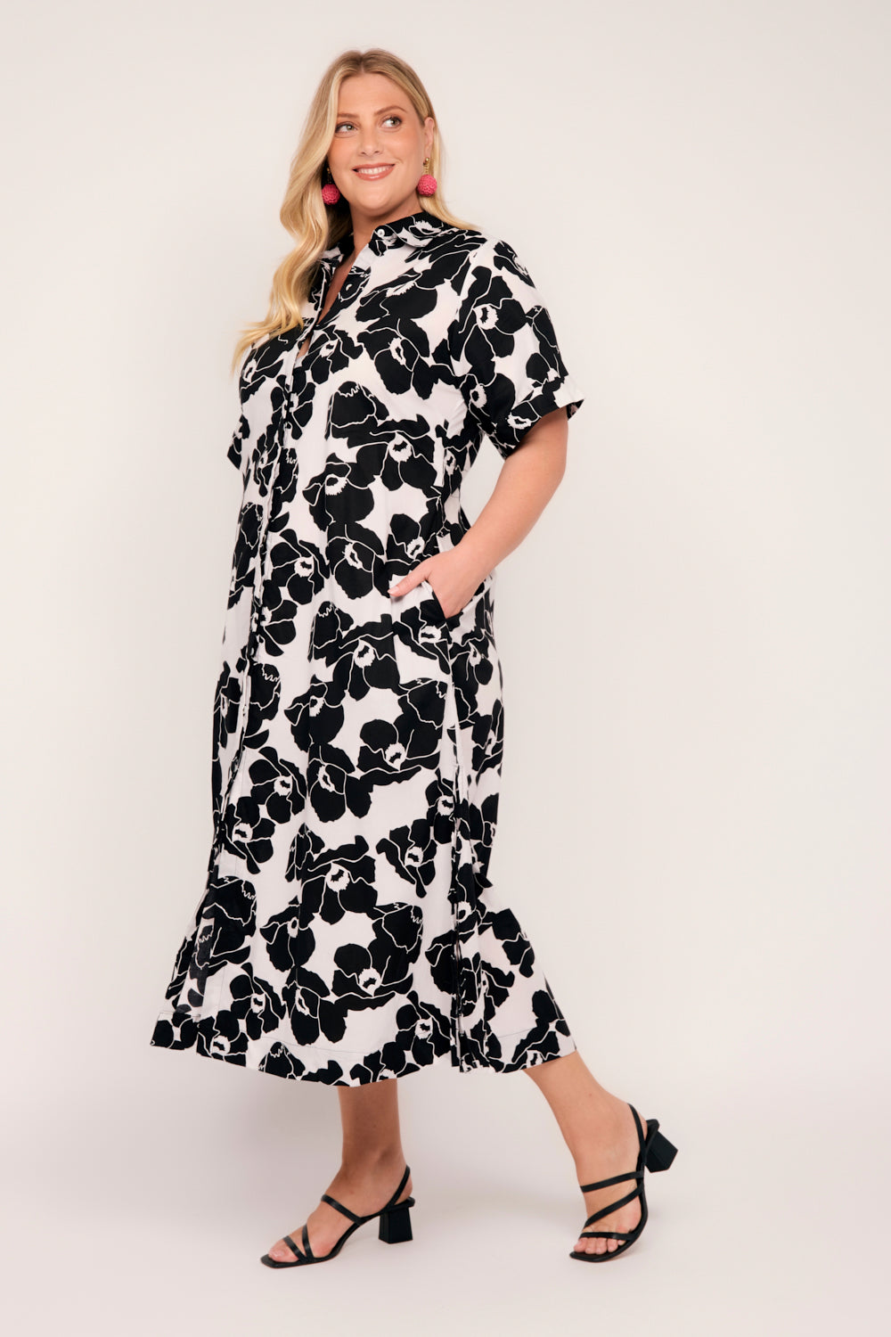 Gracie Shirt Dress in Carnival