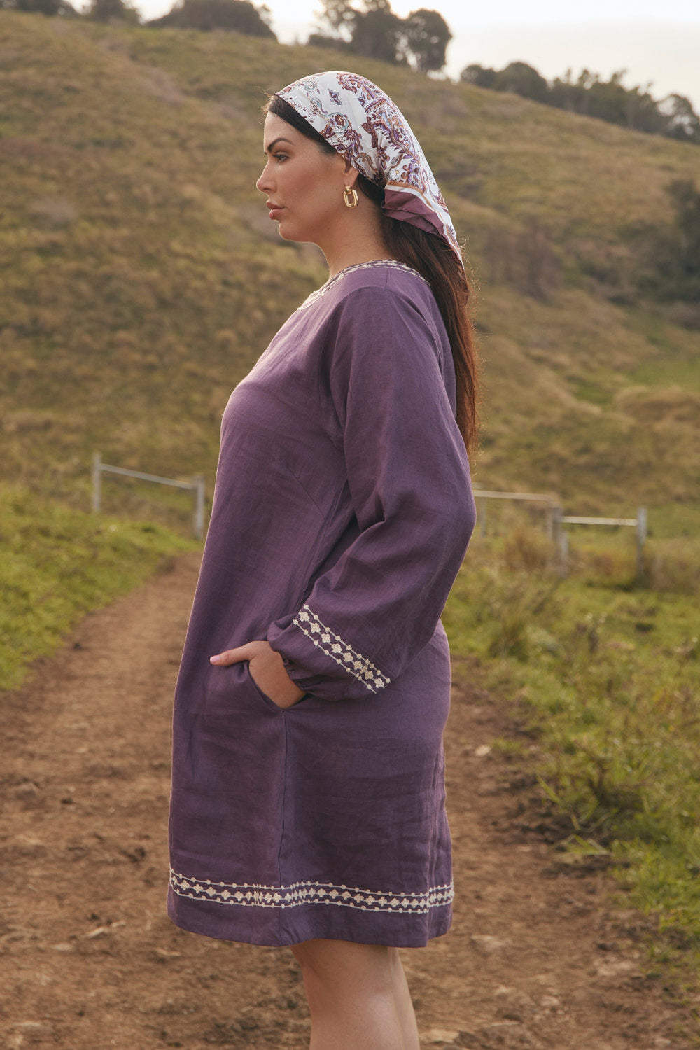 Hazel Linen Short Dress in Merlot Dream