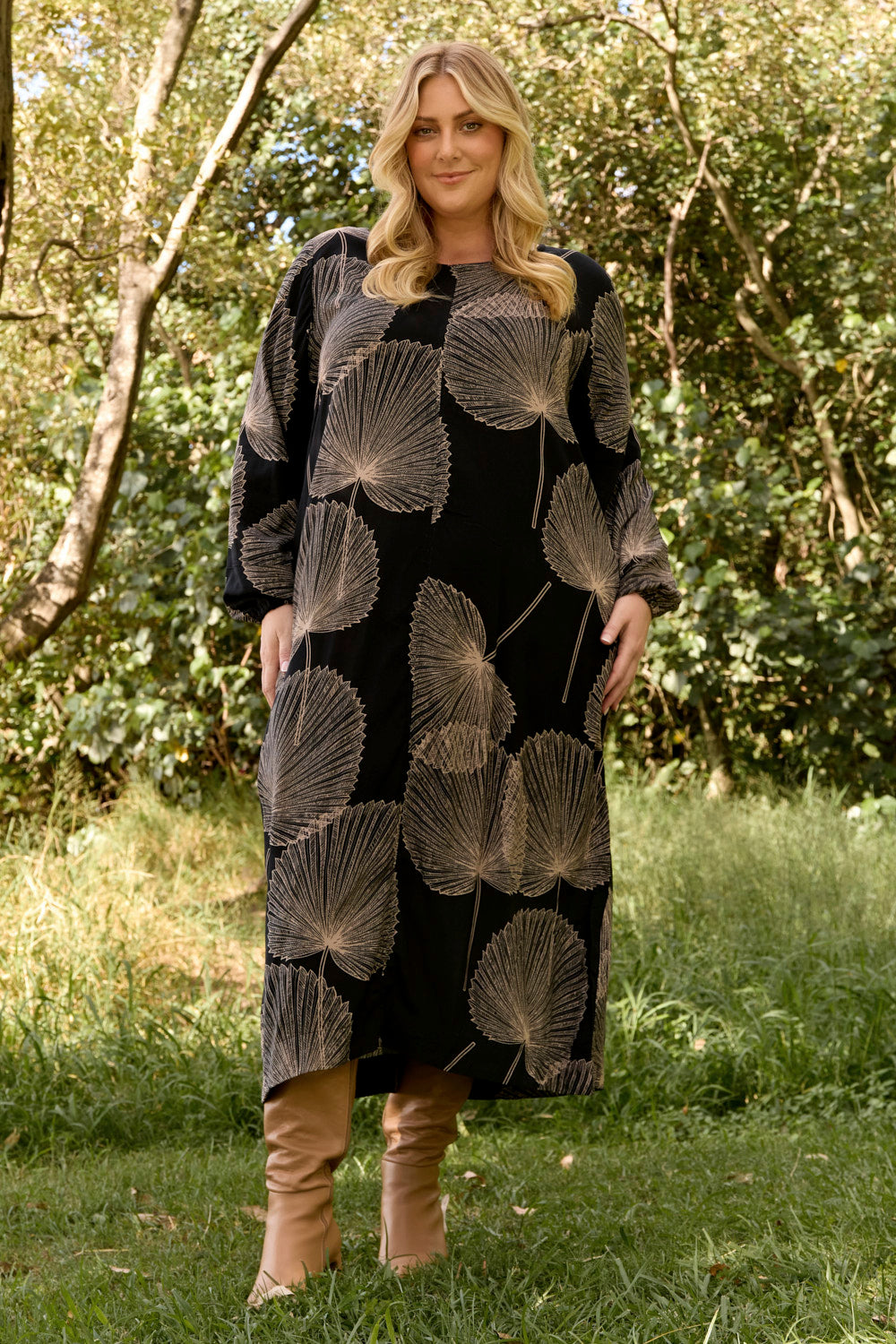Hazel Midi Dress in Winter Solstice